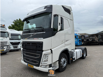 Tractor unit VOLVO FH