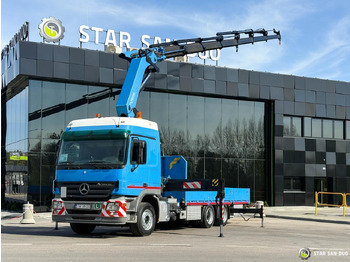 Crane truck