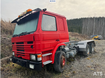 Cab chassis truck SCANIA P112