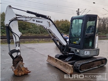 Mini excavator BOBCAT E35