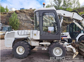 Wheel excavator MECALAC