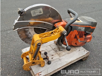 Asphalt machine HUSQVARNA