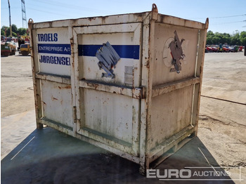 Storage tank