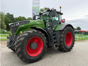 Farm tractor FENDT 1050 Vario