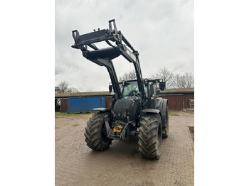 Farm tractor VALTRA N154