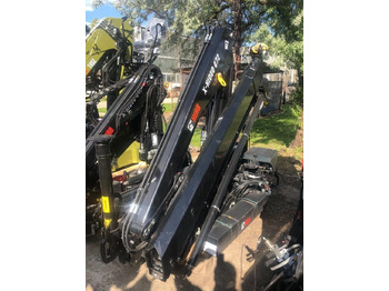 Truck mounted crane HIAB