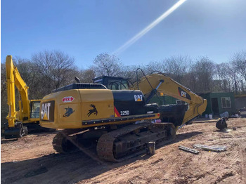 Excavator CAT 325D: picture 2 Excavator CAT 325D: picture 2