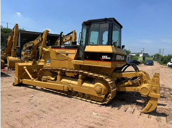 Bulldozer CATERPILLAR D6G