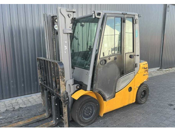 Diesel forklift JUNGHEINRICH DFG