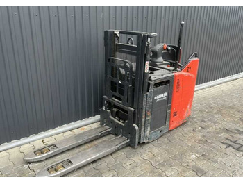 Stacker LINDE