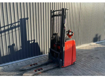 Stacker LINDE L14