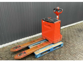 Pallet truck LINDE T18