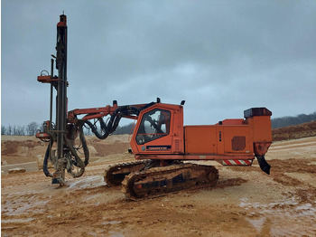 Drilling rig TAMROCK