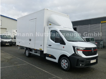 Closed box van RENAULT Master