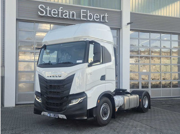 New Tractor unit Iveco AS440X49T/P ON 4x4 HI-TRACTION Intarder 2x Bett: picture 2