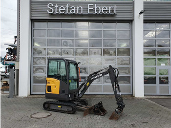 Mini excavator VOLVO EC18E