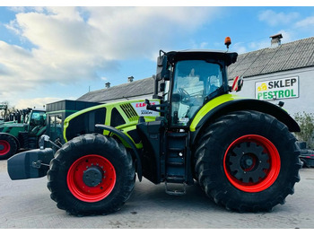 Farm tractor CLAAS Axion 960