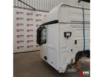 Cab and interior for Truck Mercedes-Benz Occ cabine RHD Mercedes: picture 3 Cab and interior for Truck Mercedes-Benz Occ cabine RHD Mercedes: picture 3