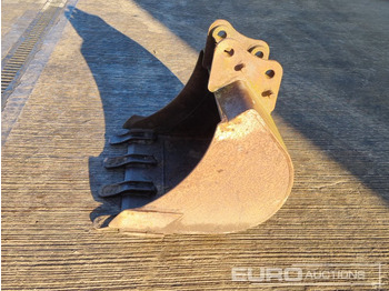 Bucket 24" Digging Bucket 30mm Pin to suit Mini Excavator: picture 2 Bucket 24" Digging Bucket 30mm Pin to suit Mini Excavator: picture 2