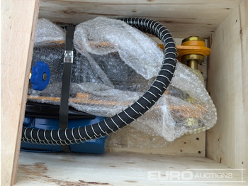 Attachment for Excavator Unused JPC HM-10: picture 4