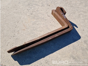 Material handling equipment