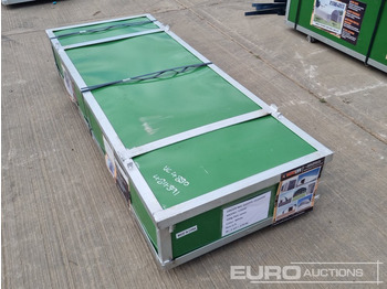 Shipping container