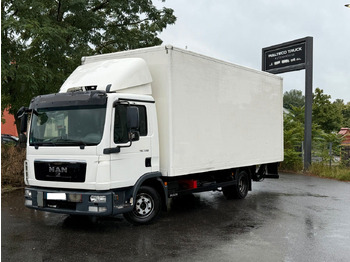 Closed box van MAN