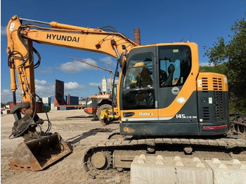 Crawler excavator HYUNDAI