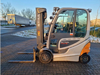 Electric forklift STILL RX60