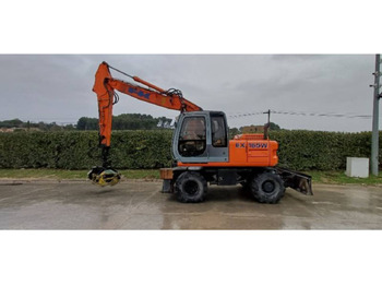 Wheel excavator NEW HOLLAND