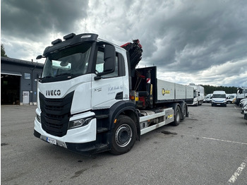Crane truck IVECO S-WAY