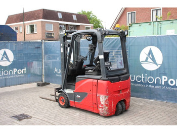 Electric forklift Fenwick-Linde E16H-02: picture 3