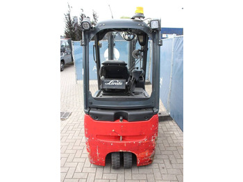 Electric forklift Fenwick-Linde E16H-02: picture 4