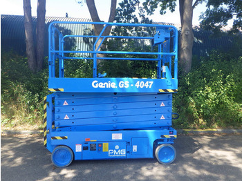 Scissor lift GENIE