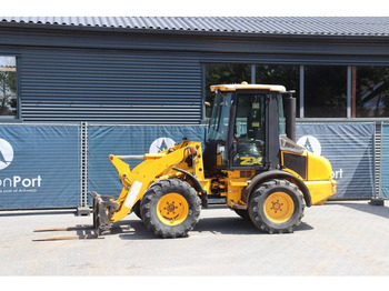 Backhoe loader JCB