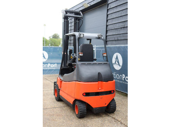 Electric forklift Linde E30/03/600: picture 4