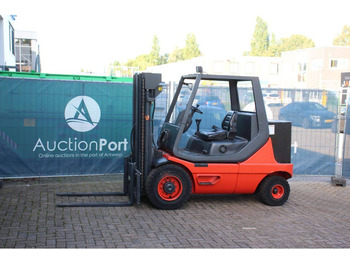 Electric forklift LINDE E