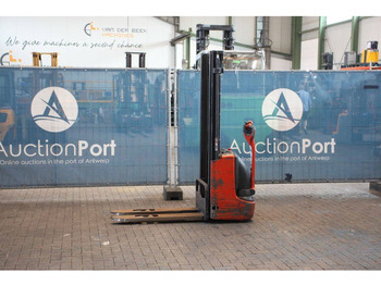 Stacker LINDE L12