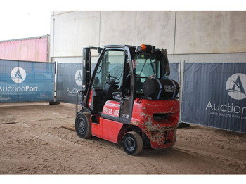 LPG forklift Nissan 25: picture 3