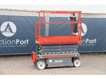 Scissor lift SKYJACK