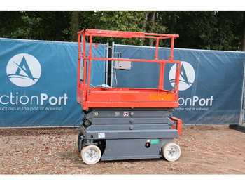 Scissor lift SKYJACK