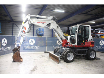Wheel excavator TAKEUCHI
