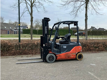 Electric forklift TOYOTA