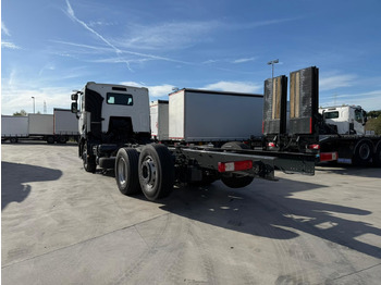 Cab chassis truck RENAULT C380.26 E6 (Chassis): picture 4 Cab chassis truck RENAULT C380.26 E6 (Chassis): picture 4