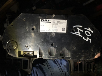 Dashboard DAF XF 105