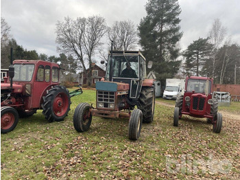 Farm tractor INTERNATIONAL