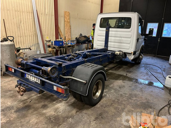 Hook lift truck IVECO 65C15: picture 4