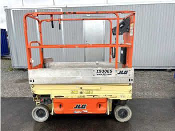 Scissor lift JLG