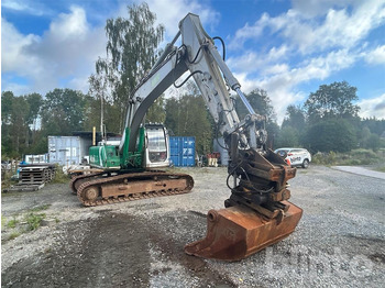 Crawler excavator New Holland E215: picture 2