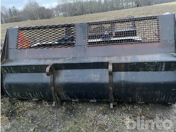 Loader bucket Snöskopa 7 kubik: picture 3 Loader bucket Snöskopa 7 kubik: picture 3